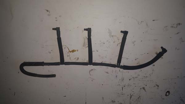 volkswagen passat 2011-2013 çıkma yedek enjektöt geri dönüş hattı